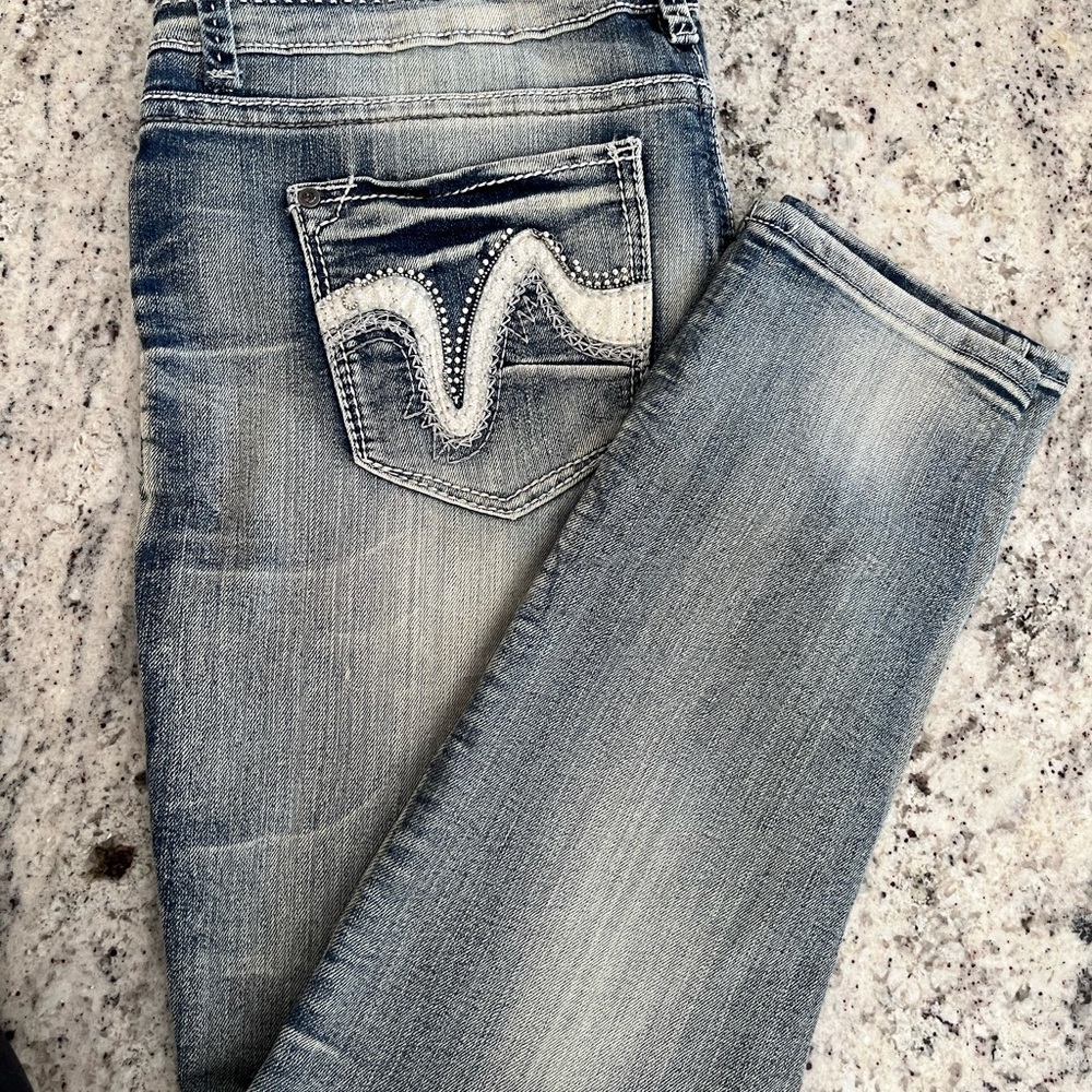 Vanilla Star Women's Faded Blue Straight Leg Jeans